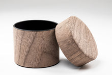 Load image into Gallery viewer, TYTE NATURAL WOOD : Walnut